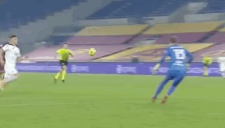 1611106268221053862.gif